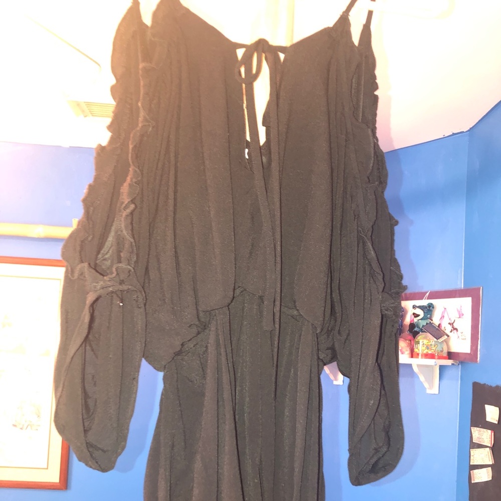 Black long sleeve dressy top